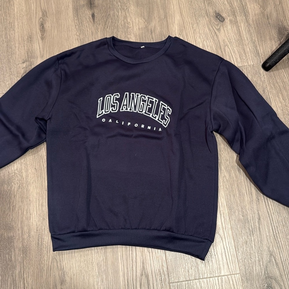 Nice blue sweater New SHEIN